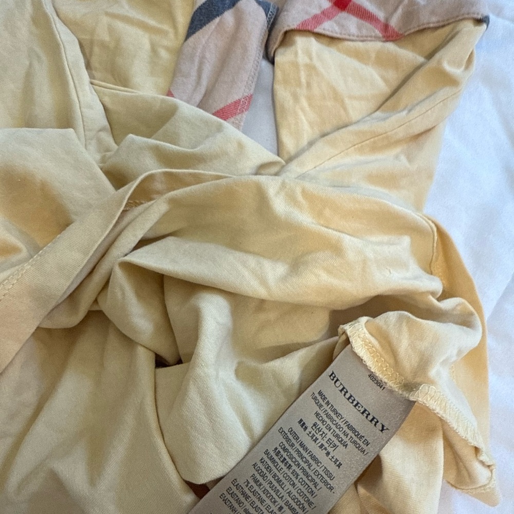 Burberry Cream and Red Scarf